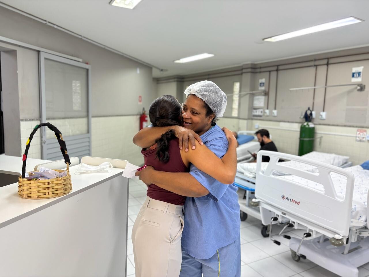 pronto-atendimento-praia-do-sua-encerra-semana-da-enfermagem-com-homenagem-aos-profissionais-e-reforca-proposito-de-cuidar-de-vidas